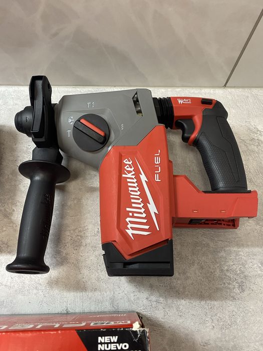 Milwaukee 2912-20 M18FUEL Акумуляторний перфоратор США
