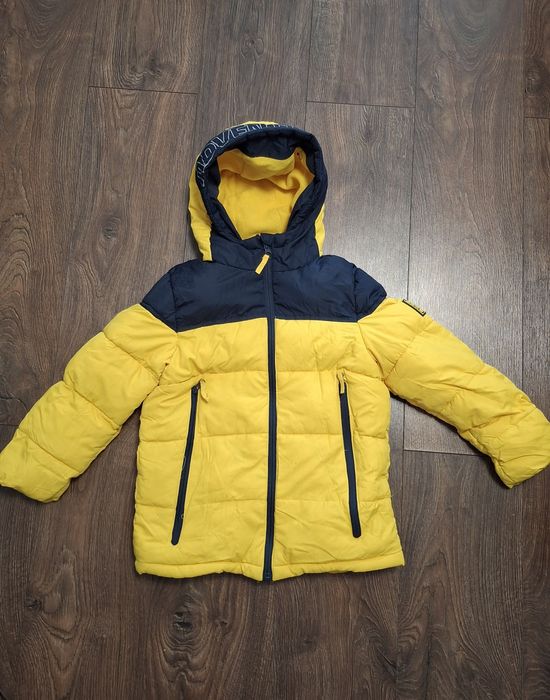 Зимова куртка на хлопчика 128 см