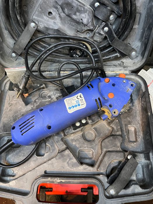 Na sprzedaż przewodowa, mini-pilarka tarczowa.