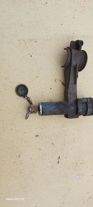 Замок зажигания вольво 240