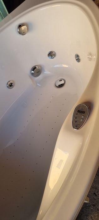 Wanna z hydromasażem Europa Lewa 170X115 POOL-SPA