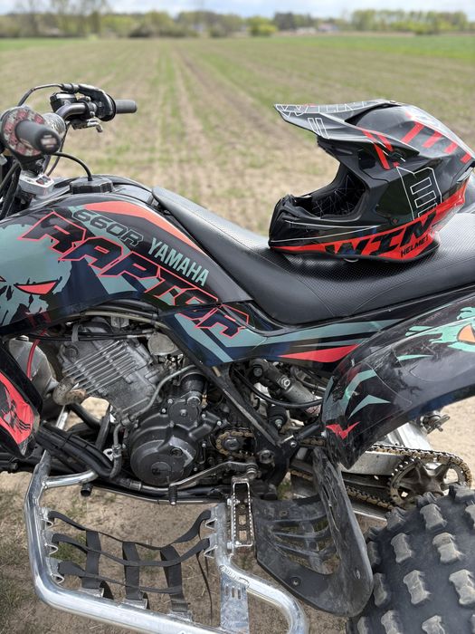 Yamaha raptor 660