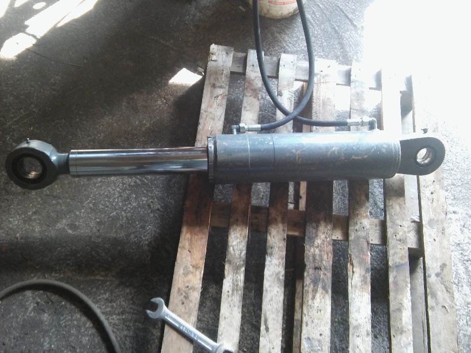 silownik hydrauliczny silowniki prasa hydrauliczna,teflon usczelki