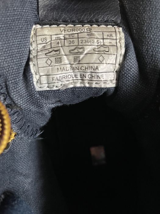 Buty zimowe Levis rozmiar 36