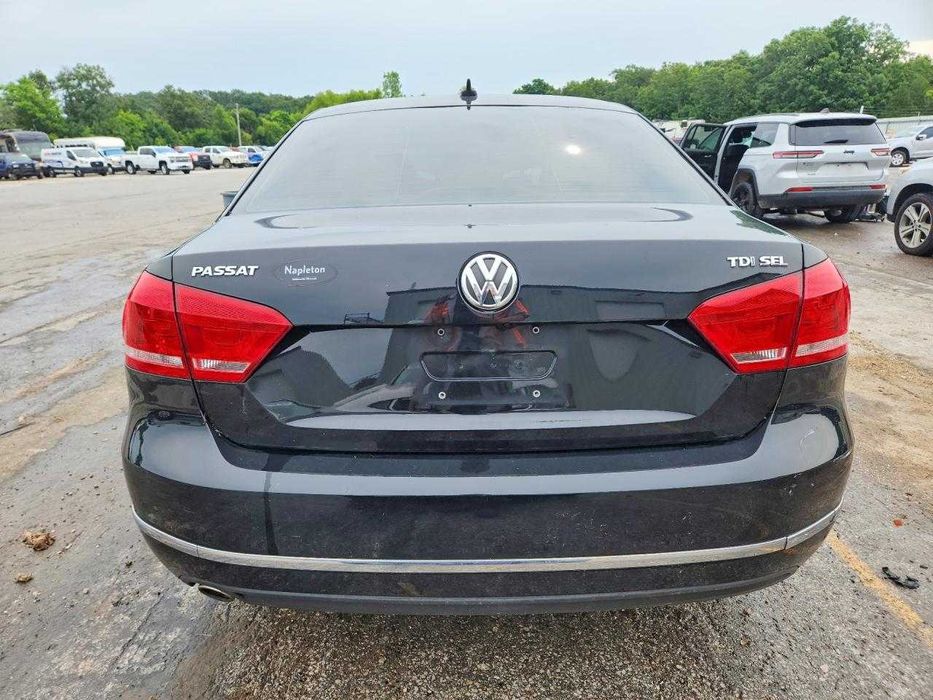 2015 Volkswagen PASSAT SEL