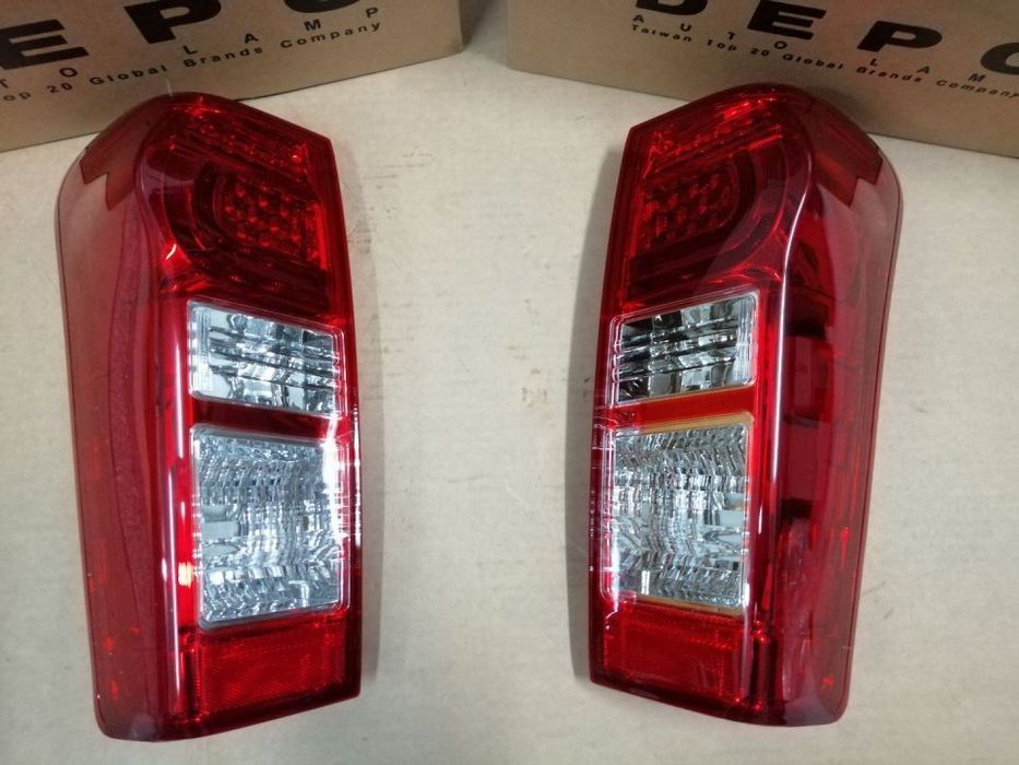 Farolim de trás Led para Isuzu D-max 2016 -- NOVOS