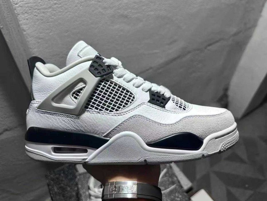 Jordan 4 Retro Military Black-Rozmiar 44.5