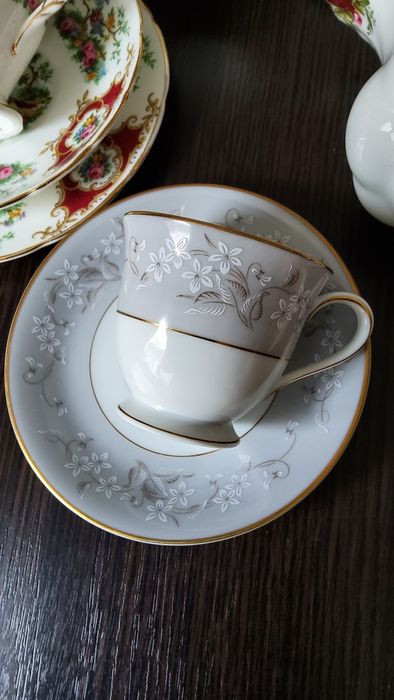 Чайна пара чашка, чайне тріо Royal Doulton Albert