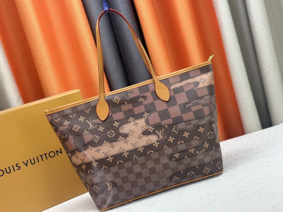 Жіноча сумка LOUIS VUITTON M26174 (60x38x23 см)