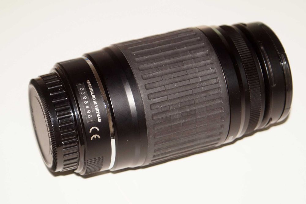 Pentax AF 75-300 f/4.5-5.8