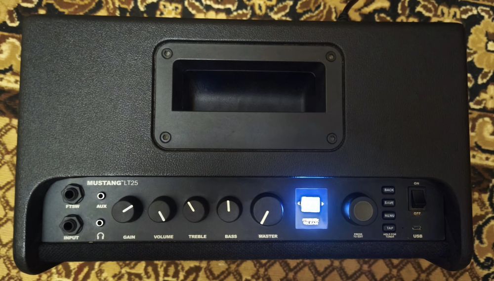 Комбо підсилювач fender Mustang lt 25
