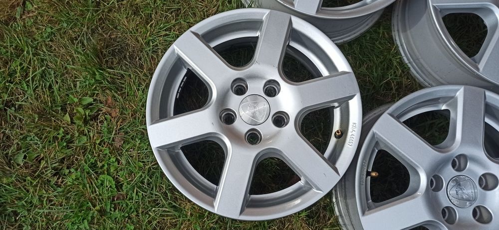 Диски 5 100 R14 Skoda Fabia VW Polo Seat Ibiza Cordoba Toyota CarinaE