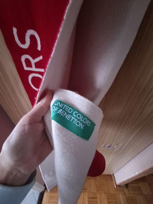 Szalik benetton długość 230 cm