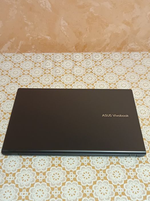 Ноутбук Asus Vivobook (2025 года)