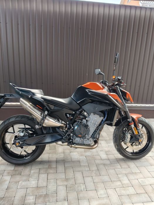 KTM Duke 890 abs