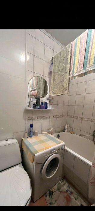 Продам 2х комнатную квартиру в центре