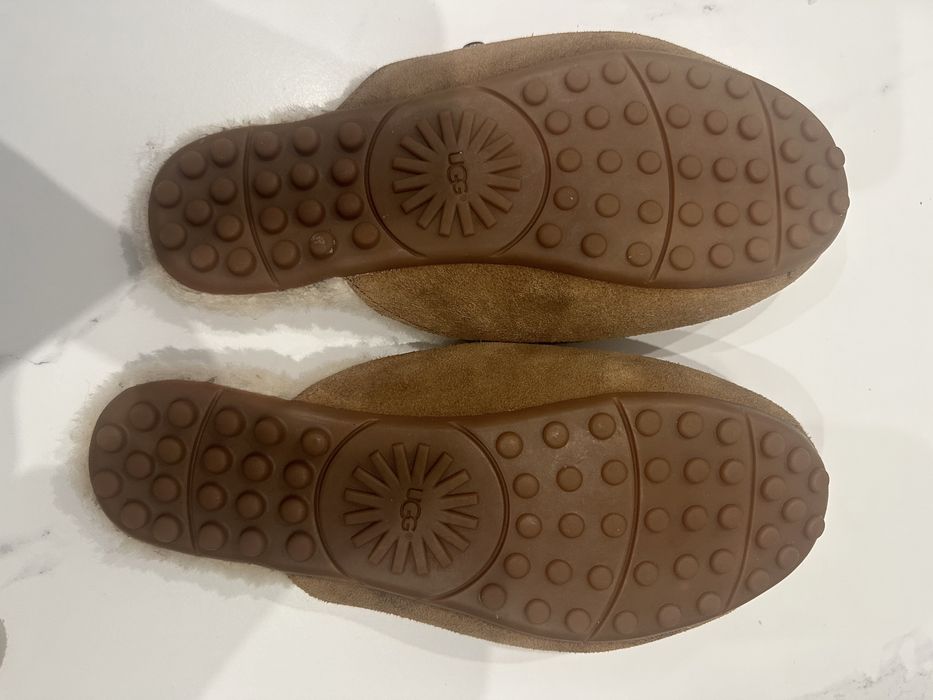 UGG slippers 37p уги тапочки