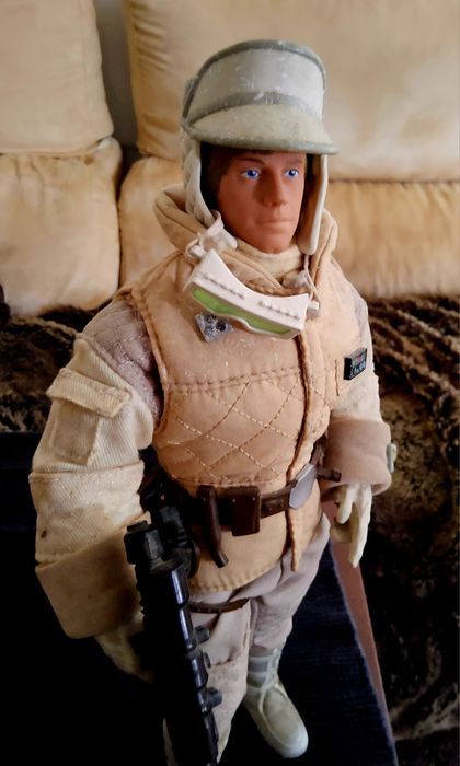 Star Wars Luke Hoth planet 10"
