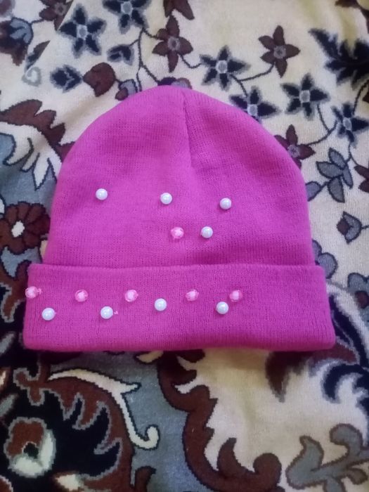 Тепла жiноча шапка