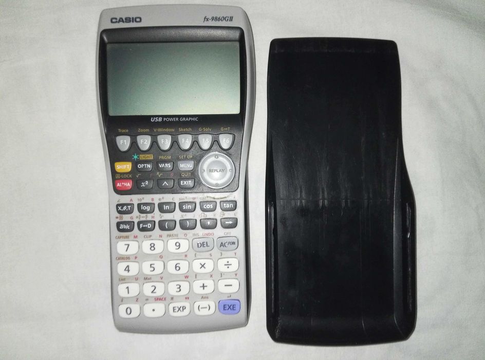 Calculadora gráfica CASIO fx-9860GII