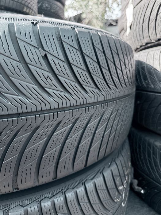 235 55 19 Michelin Pilot Alpin 5 85% 2022 Шини Зима