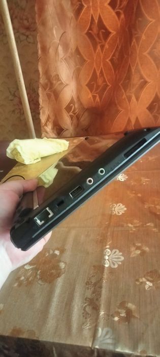 Нетбук ASPIRE one