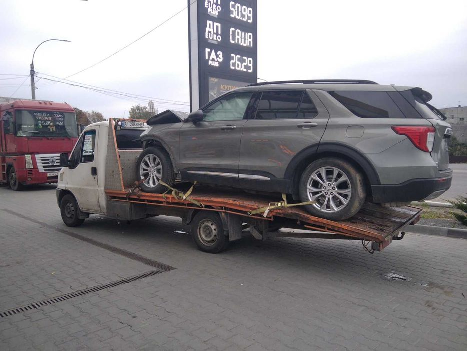 Евакуатор в Славутичі до 5т. Перевезу машину, трактор, спецтехніку