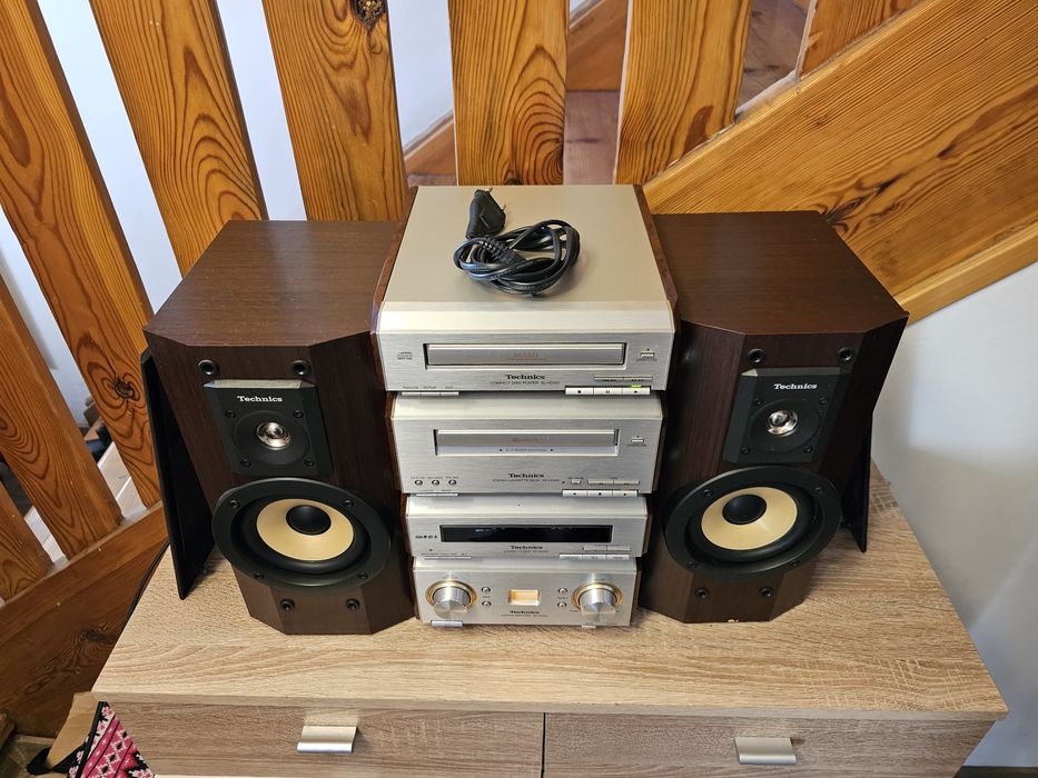 Wieża Technics SE-HD550 pilot kolumny