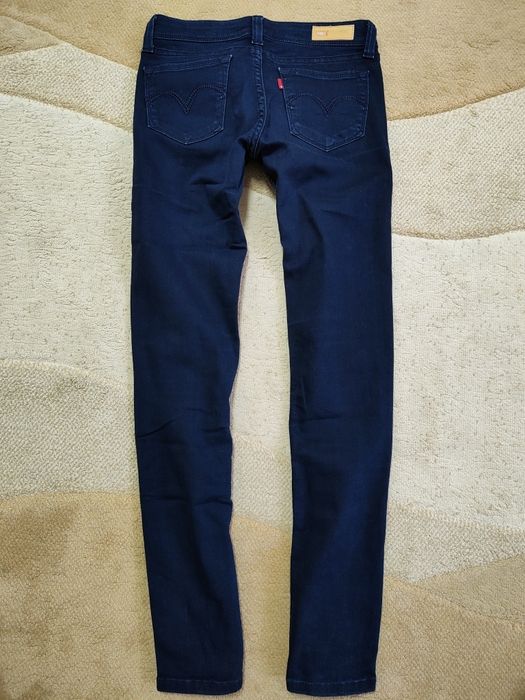 Levi's Demi Curve W27 L32 Granatowe Biodrówki Wąskie nogawki