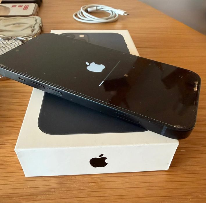 Apple iPhone 13 128GB