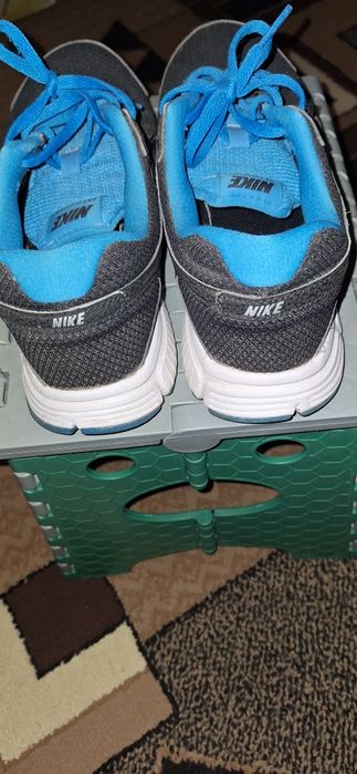 Жіночі кросівки Nike