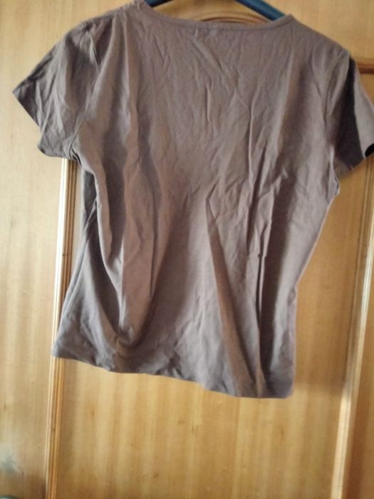 Túnicas e t-shirts