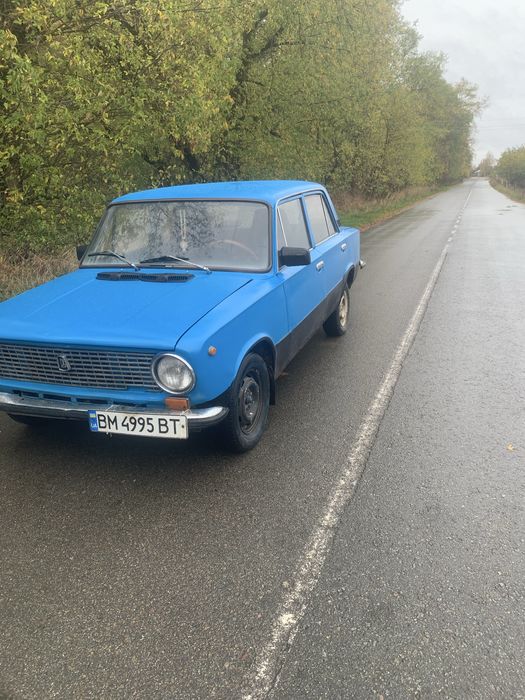 Продам ваз 21011 в хорошем состояние