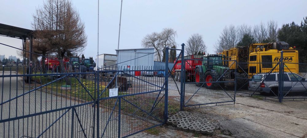 Hala 235 m² + plac 1500 m² magazyn / baza transportowa odpady