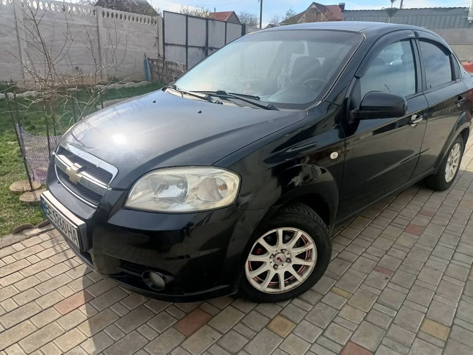 Продам автомобіль шевролет авео