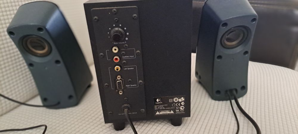 Colunas computador Logitech