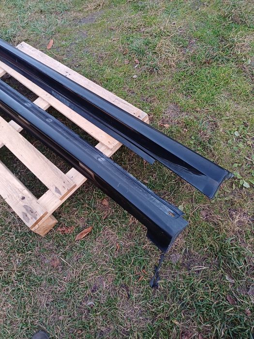 Mercedes B-Class W245 пластикові накладки на пороги