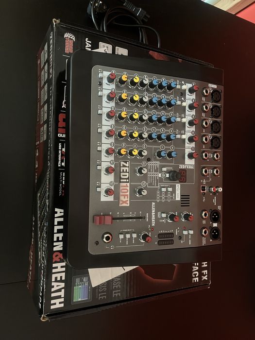 Mesa de mistura mixer + interface audio Allen Heath Zedi 10 FX