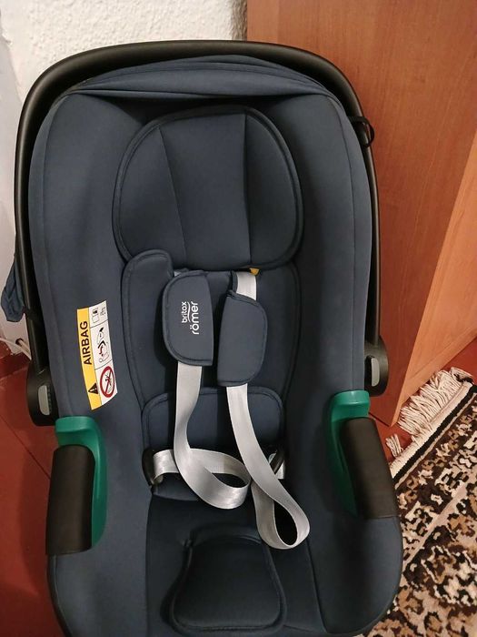 Автокрісло BRITAX-ROMER baby-safe3 i-size