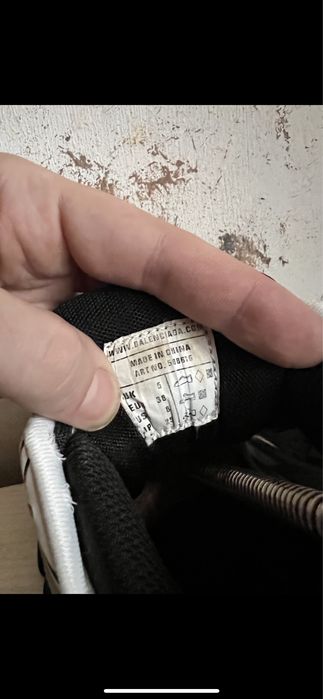 Кроссовки Balenciaga оригинал размер 38 в идеальном состоянии