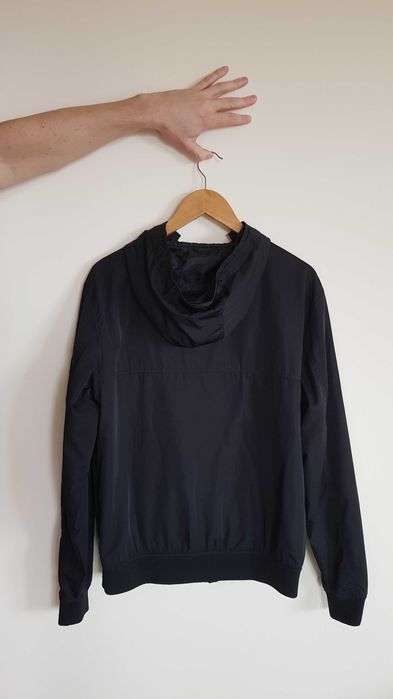 Kurtka czarna szwedka Bershka