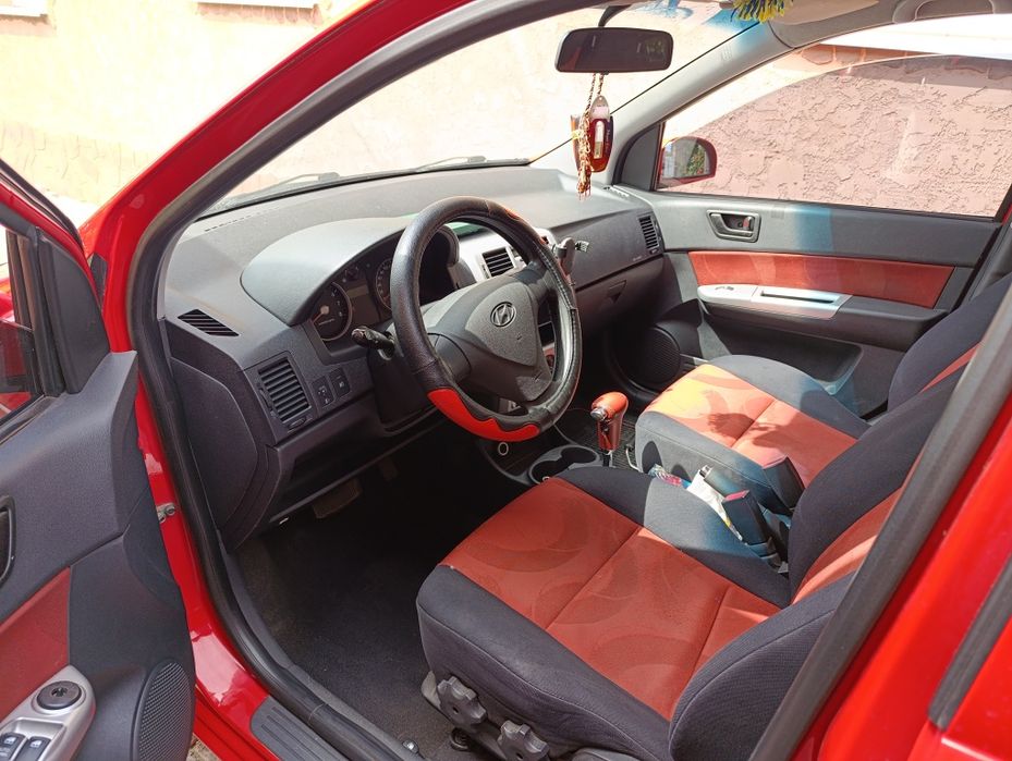 Huindai getz автомат, 1.6 газ бензин