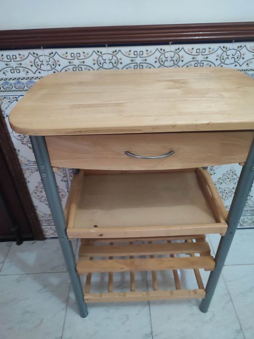 Carrinho organizador de cozinha