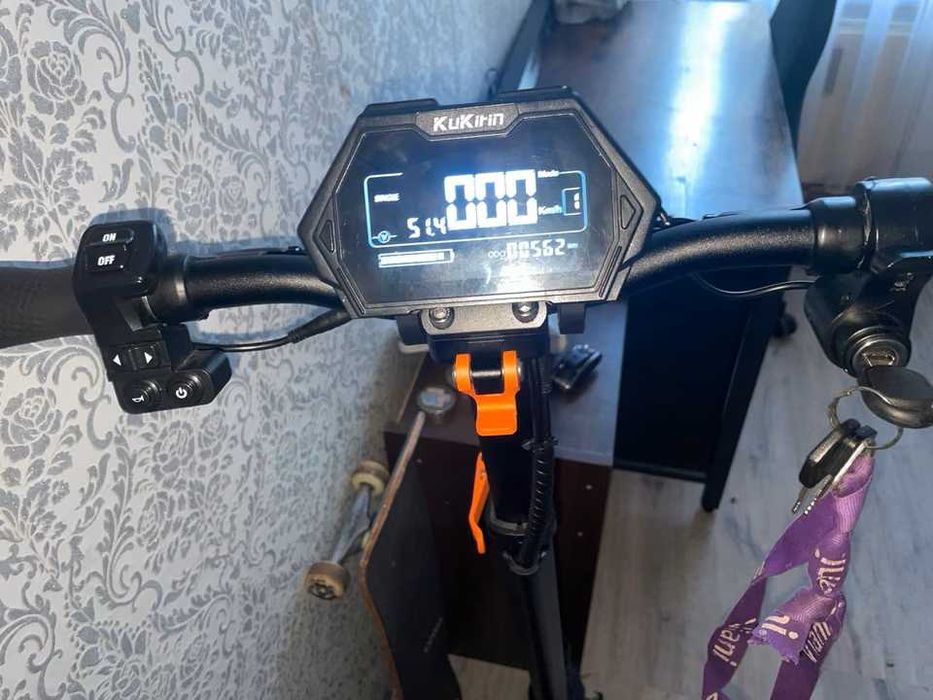 Kukirin G2 Pro 562 km przeboegu