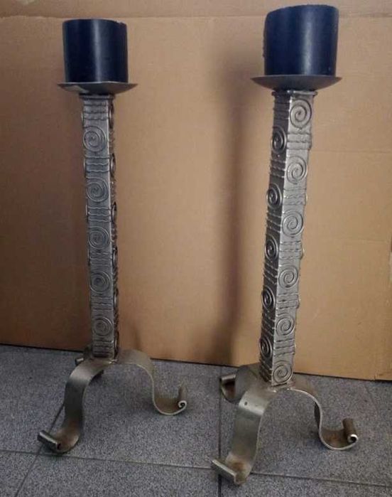 Candelabros em Ferro
