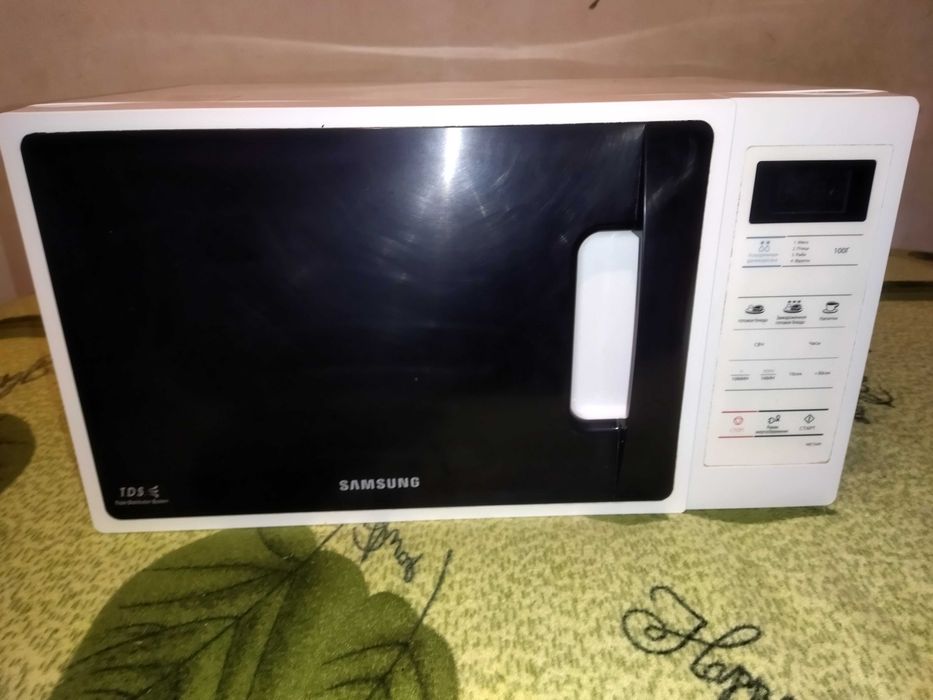 Микроволновая печка сенсорная Samsung ME73AR.