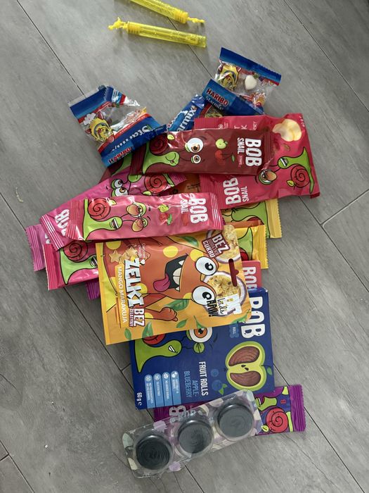 Slodycze bob snail zelki banki