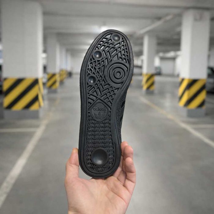 (2232) Акція! Кросівки кеди Adidas Handball Spezial повністю чорні (41-45) адідас