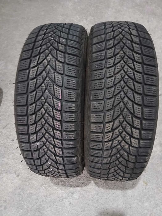 2 Pneus 185/60R15 seminovos