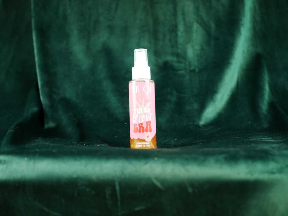 NIUQI In My Glow Era – Rozświetlająca Mgiełka Zapachowa (100 ml) DZIEŃ MATKI